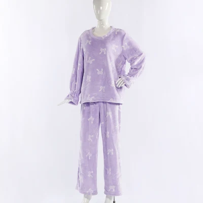 Conjunto de pijama feminino moda adorável de lã coral macio e grosso para férias de inverno